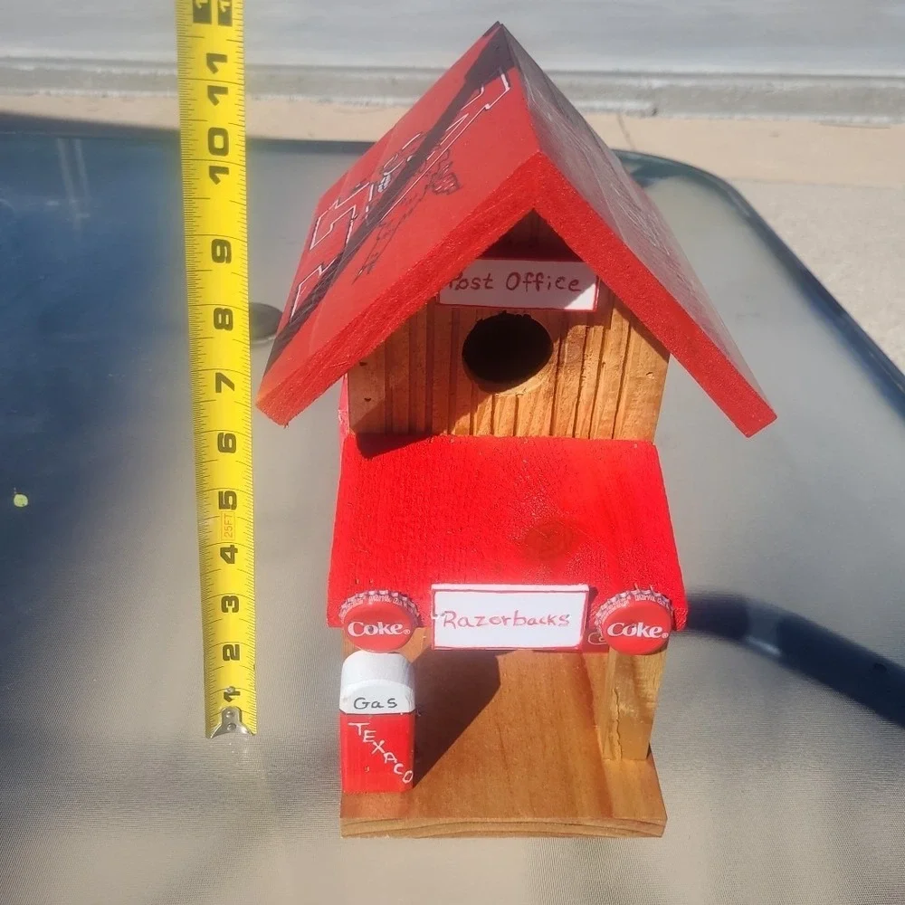Arkansas Razorbacks Custom Made New Bird House Amazing Detail & Color 11' by 11'